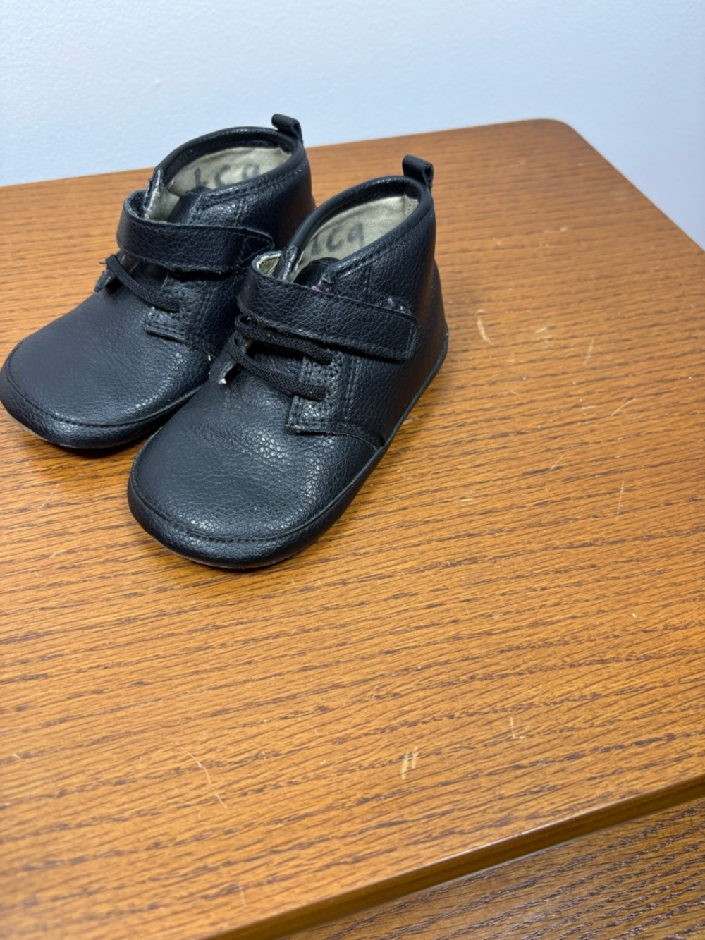 Robeez Black Leather Baby Walker Boots